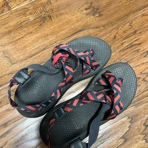 Chacos size 8